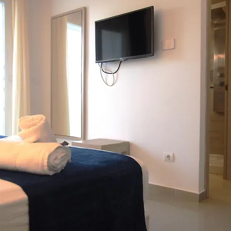 Hotel Roca Bella-3