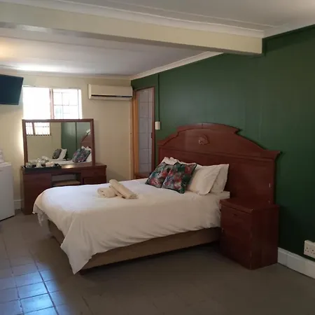 Villa De La Rosa Klerksdorp-2