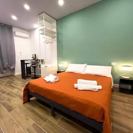 Aura Apartments Napoli-2