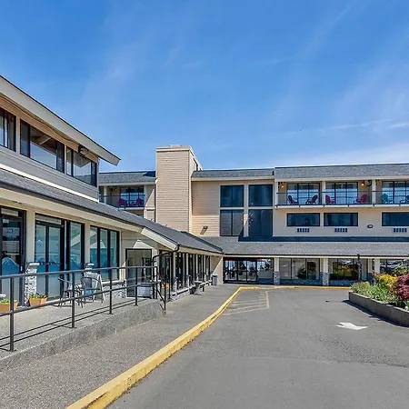 Bayside Oceanfront Resort-3