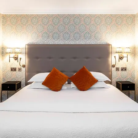 The Petersham-3