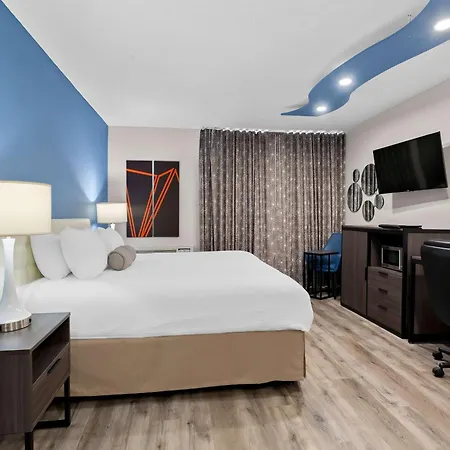 Surestay Plus By Best Western Windsor-3