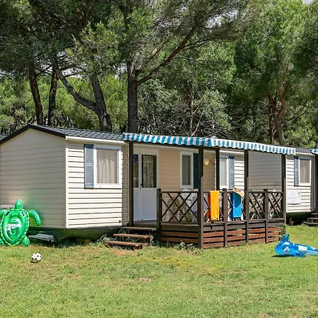 Albatross Mobile Homes On Camping Bi Village-3