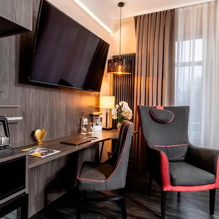 Plaza Premium Parkhotel Norderstedt-3