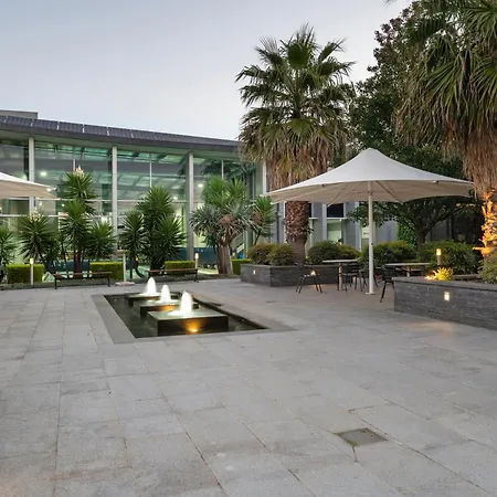 Quality Hotel Taylors Lakes-3