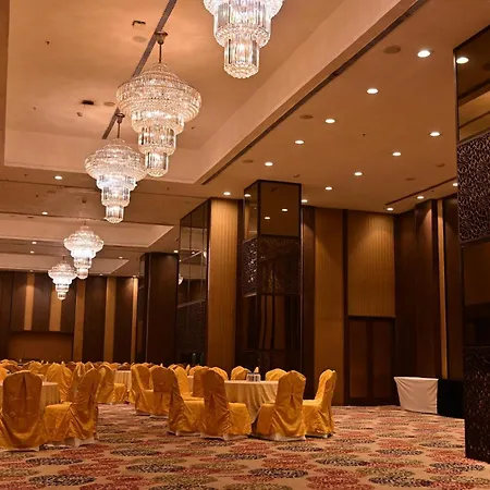 Holiday Inn Kolkata Airport By Ihg-3