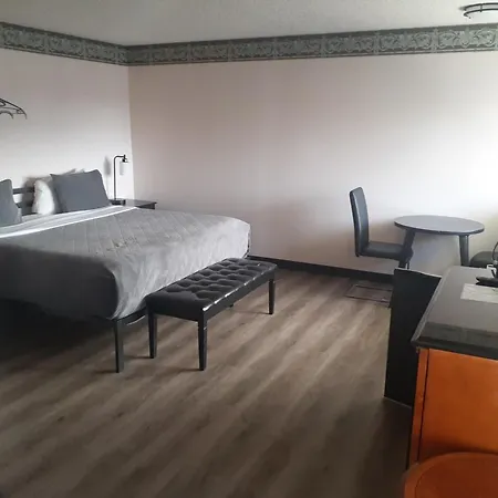 Coast Riders Inn-3