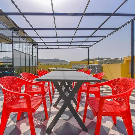 Fabhotel Maanvad Garh-3