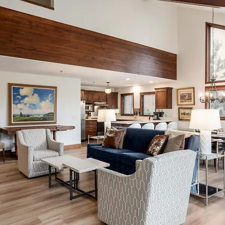 Deer Valley Little Belle Ultimate Ski Getaway, Sleeps 14, Luxury Design, Private Hot Tub,-2