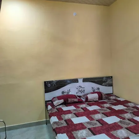 Shanti Paying Guest House-3