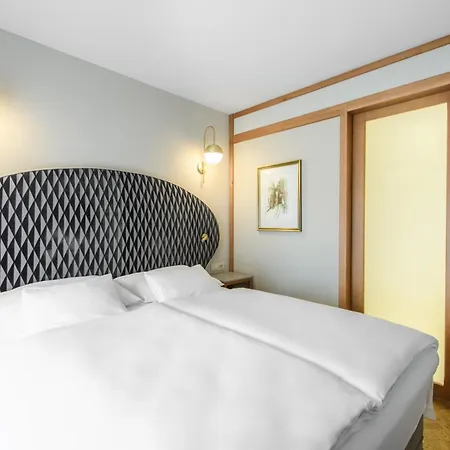 Grand Hotel Union Eurostars-2