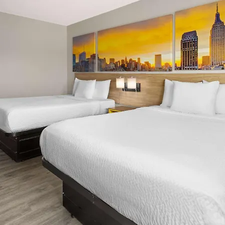 Days Inn & Suites By Wyndham Albany-2