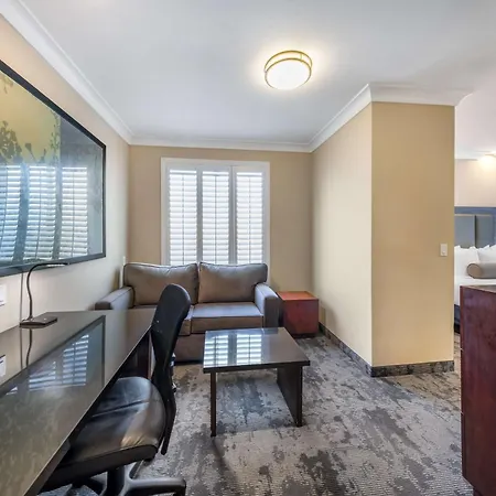 Best Western Plus Avita Suites-3