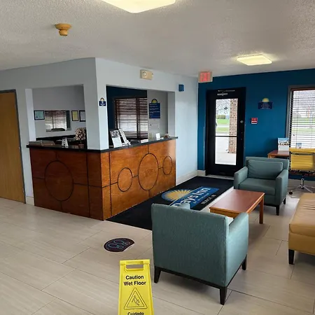 Days Inn By Wyndham Muncie -Ball State University-2