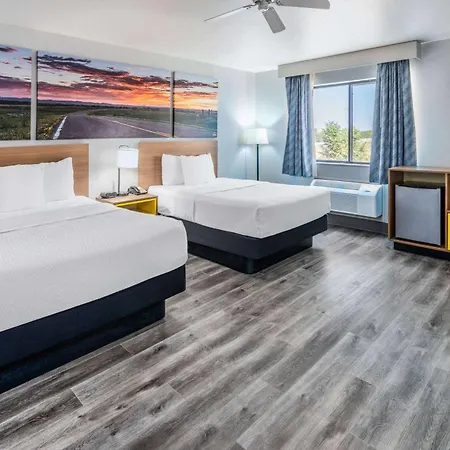 Days Inn By Wyndham Lamar-3
