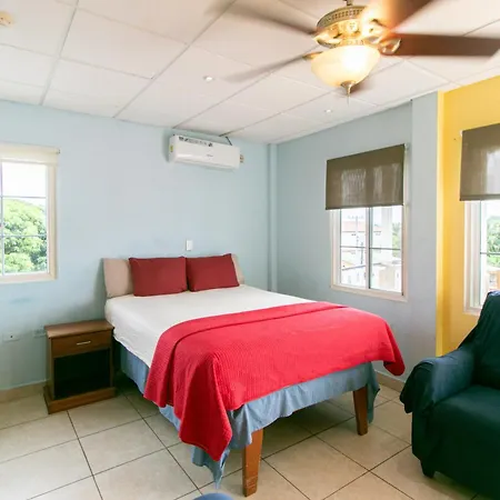 Aqua Point Condos Rentals-3