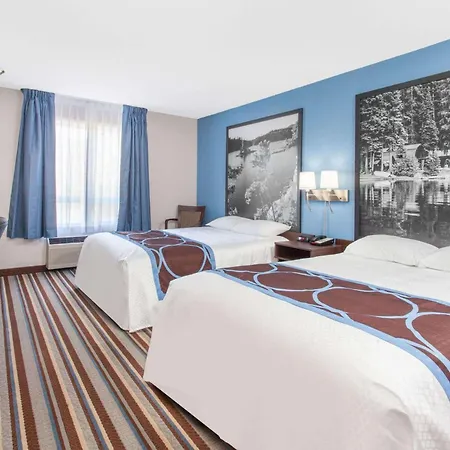 Super 8 By Wyndham Fort Frances-2