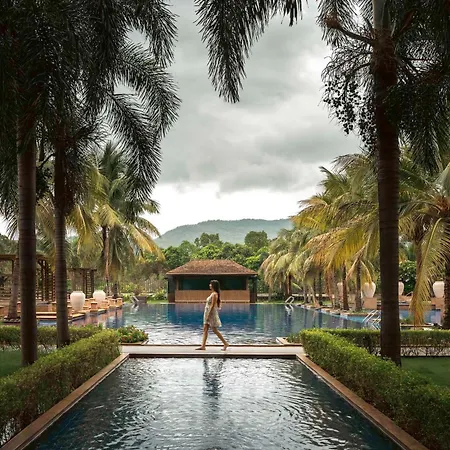 Radisson Blu Plaza Resort & Convention Centre Karjat-2