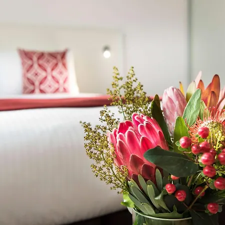 Ramada By Wyndham Vetroblu Scarborough Beach-3