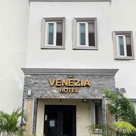 Venezia Suites Hotel Iloilo-3