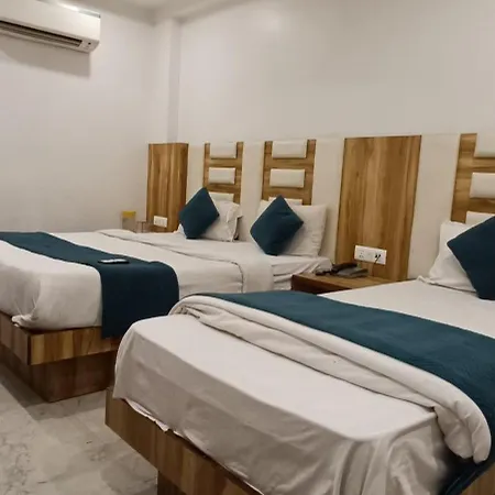Hotel Awesome International-3