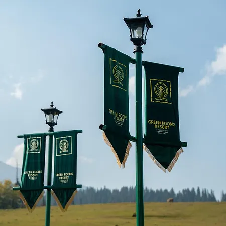 Green Rooms Resort-2