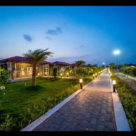 Dusk And Dawn Beach Resort-2