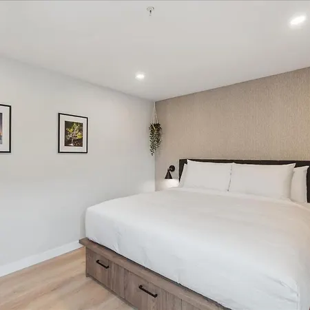 The Oak Hotel-2