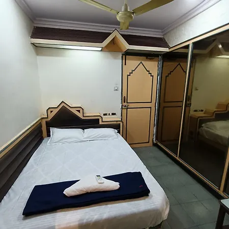 Hotel Platinum Residency Colaba-3