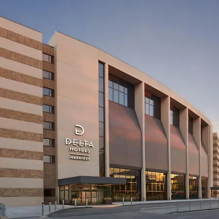 Delta Hotels Calgary Airport In-Terminal-3