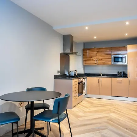 Staycity Aparthotels Edinburgh West End-2