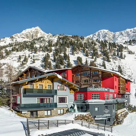 Kesselspitze Hotel & Chalet, Valamar Collection-2