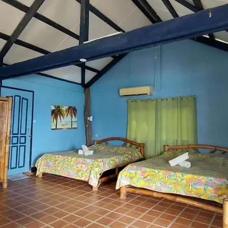 Ravenala Beach Bungalows-2