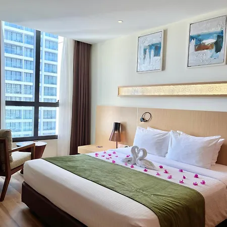 Starcity Hotel&Condotel Beachfront Nha Trang-2