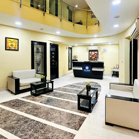 Posh Suites - Golf Course Road-2
