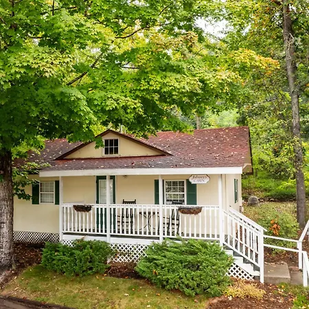 Lake Lure Inn And Spa-2