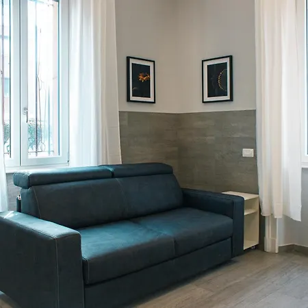 RRRapido Holy Suites&Rooms - Via Sardegna-2