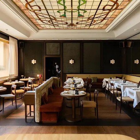 Parkhotel Mondschein, a Member of Design Hotels-2