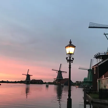 Heerlijck Slaapen op de Zaanse Schans-2