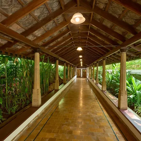 Casino Hotel - Cgh Earth, Cochin-2