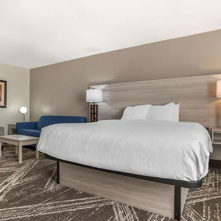 Best Western Plus Jackson Downtown Coliseum-3