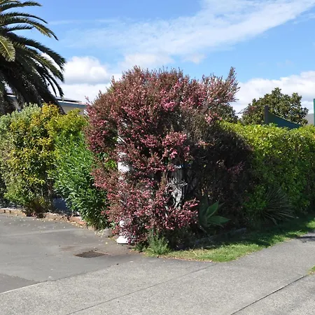 Balmoral Motel-2