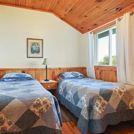 Avonlea Cottages-3