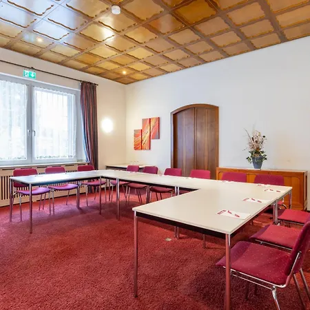 Montana Hotel Moenchengladbach-2