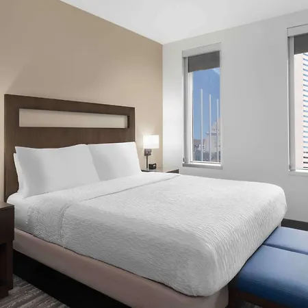 Hampton Inn & Suites Denver Downtown Convention Center-3