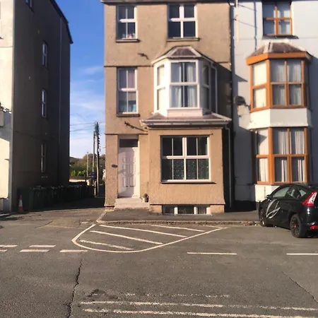 Victoria Guest Accommodation & Studio Apartments-3