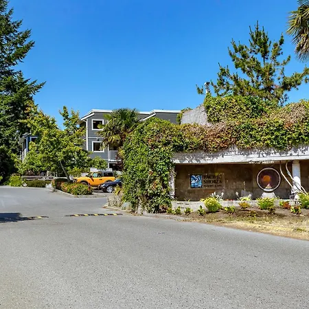 Pacific Shores Resort & Spa-3