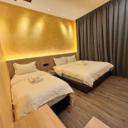 Red'S Hotel-3