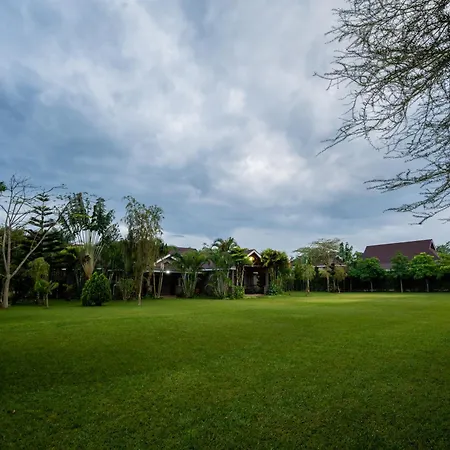 Ciala Resort Hotels In Kisumu-3