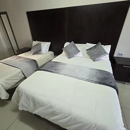 Naledzi Hotel & Conference Centre-2